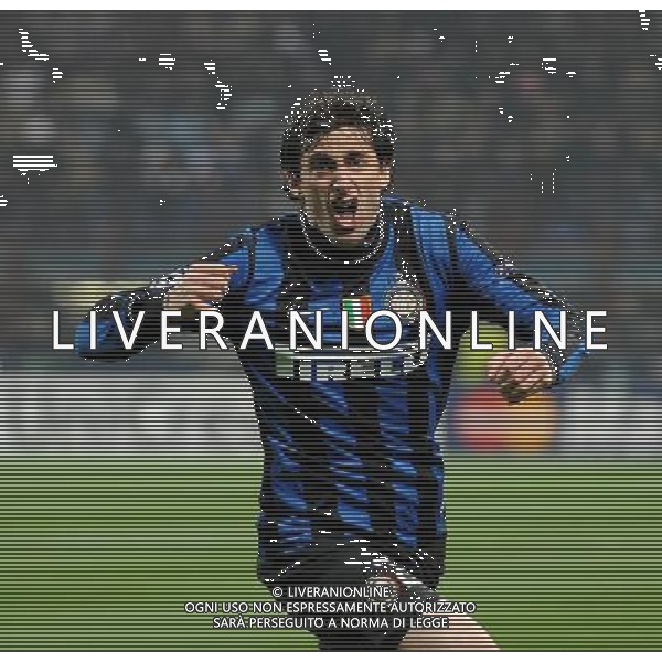 Champions League 2009/2010 Ottavi di Finale Andata Milano - 24.02.2010 Inter-Chelsea Nella Foto:DIEGO MILITO ESULTA /Ph.Vitez-Ag. Aldo Liverani