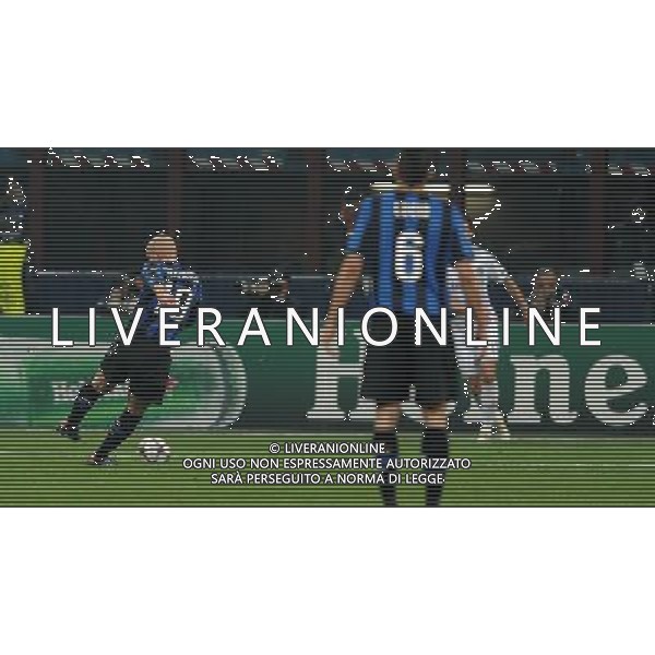 Champions League 2009/2010 Ottavi di Finale Andata Milano - 24.02.2010 Inter-Chelsea Nella Foto:CAMBIASSO GOL /Ph.Vitez-Ag. Aldo Liverani