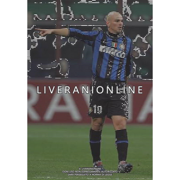 Milano 24-02-2010 Champions League 2009/2010 inter-chelsea 2:1 nella foto esteban cambiasso ph marco luzzani/ag aldo liverani s.a.s.