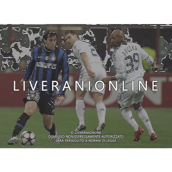 Milano 24-02-2010 Champions League 2009/2010 inter-chelsea 2:1 nella foto diego alberto milito e nicolas anelka ph marco luzzani/ag aldo liverani s.a.s.