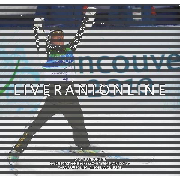(100224) -- VANCOUVER, Feb. 24, 2010 () -- Australia\'s Lydia Lassila jubilates after her final jump during the women\'s aerials final of Freestyle Skiing at the 2010 Winter Olympic Games in Cypress Mountain, Canada, Feb. 24, 2010. Lydia Lassila won the title of the event with 214.74 points. (/Xu Jiajun) /Agenzia Aldo Liverani Sas - ITALY ONLY - CANADA: 21mi GIOCHI OLIMPICI INVERNALI OLIMPIADI DI VANCOUVER 2010
