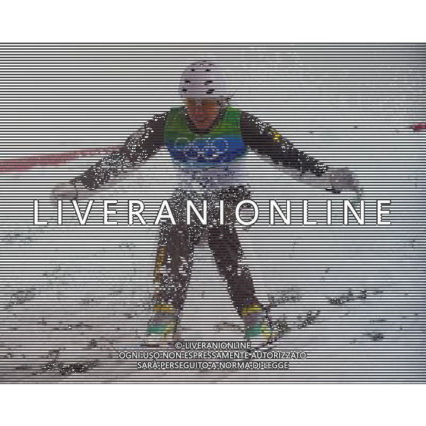 (100224) -- VANCOUVER, Feb. 24, 2010 () -- Australia\'s Lydia Lassila acts during the women\'s aerials final of Freestyle Skiing at the 2010 Winter Olympic Games in Cypress Mountain, Canada, Feb. 24, 2010. Lydia Lassila won the title of the event with 214.74 points. (/Xu Jiajun) /Agenzia Aldo Liverani Sas - ITALY ONLY - CANADA: 21mi GIOCHI OLIMPICI INVERNALI OLIMPIADI DI VANCOUVER 2010