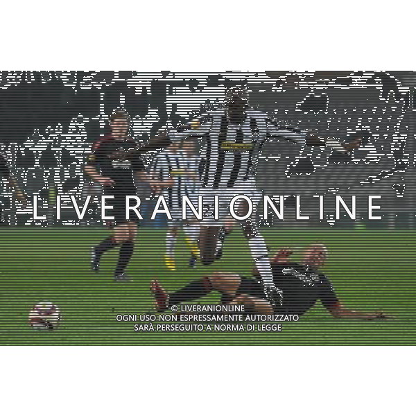 Juventus - Ajax 25-02-2009 Uefa Europa League 2009/2010 Ritorno dei sedicesimi di finale Nella foto: sissoko ©Falzone/Agenzia Aldo Liverani Sas 