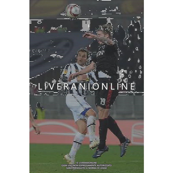 Juventus - Ajax 25-02-2009 Uefa Europa League 2009/2010 Ritorno dei sedicesimi di finale Nella foto: alessandro del piero e alderweireld ©Falzone/Agenzia Aldo Liverani Sas 