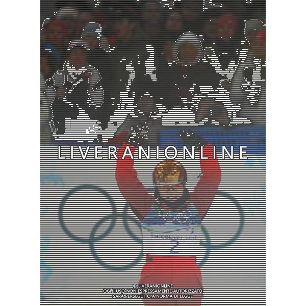 (100224) -- VANCOUVER, Feb. 24, 2010 () -- China\'s Guo Xinxin reacts after her jump during the women\'s aerials final of Freestyle Skiing at the 2010 Winter Olympic Games in Cypress Mountain, Canada, Feb. 24, 2010. Guo Xinxin won a bronze medal of the event with 205.22 points. (/Xu Jiajun) /Agenzia Aldo Liverani Sas - ITALY ONLY - CANADA: 21mi GIOCHI OLIMPICI INVERNALI OLIMPIADI DI VANCOUVER 2010