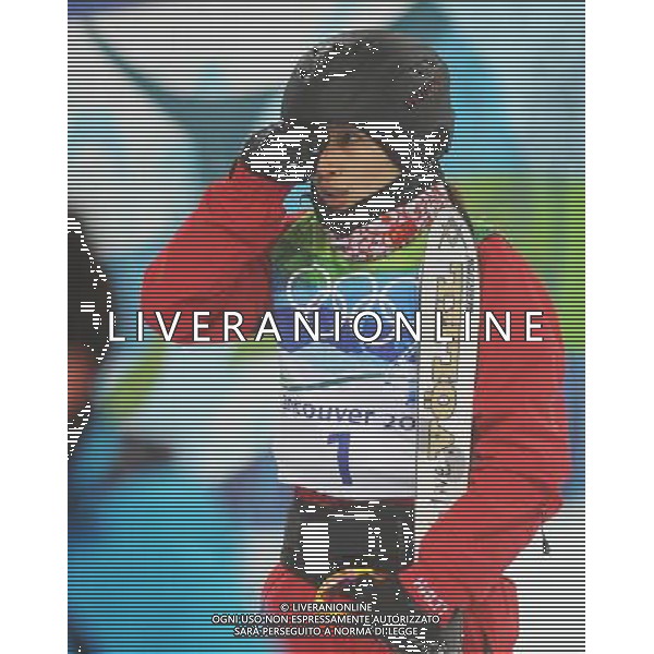 (100224) -- VANCOUVER, Feb. 24, 2010 () -- China\'s Li Nina reacts after her final jump during the women\'s aerials final of Freestyle Skiing at the 2010 Winter Olympic Games in Cypress Mountain, Canada, Feb. 24, 2010. Li Nina won a silver medal of the event with 207.23 points. (/Xu Jiajun) /Agenzia Aldo Liverani Sas - ITALY ONLY - CANADA: 21mi GIOCHI OLIMPICI INVERNALI OLIMPIADI DI VANCOUVER 2010