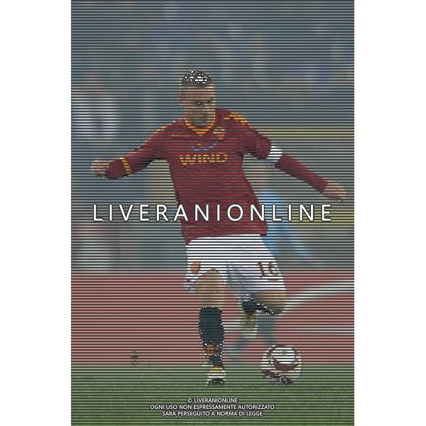 Roma - 25/02/2010 - Stadio Olimpico - Uefa Europa League 2009/2010 - Ritorno dei sedicesimi di finale - AS Roma vs Panathinaikos - nella foto: Daniele DE ROSSI ph. Corradetti / ©Aldo LIVERANI Sas