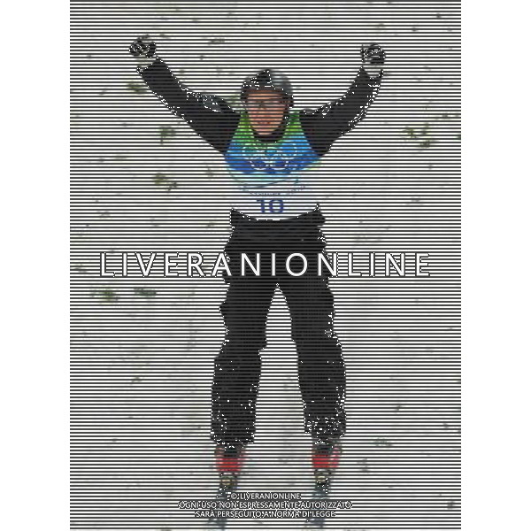 (100225) -- VANCOUVER, Feb. 25, 2010 () -- Alexei Grishin of Belarus reacts during the men\'s aerials final of Freestyle Skiing at the 2010 Winter Olympic Games in Cypress Mountain, Canada, Feb. 25, 2010. Alexei Grishin claimed the title of the event with 248.41 points. (/Shen Hong) /Agenzia Aldo Liverani Sas - ITALY ONLY - CANADA: 21mi GIOCHI OLIMPICI INVERNALI OLIMPIADI DI VANCOUVER 2010