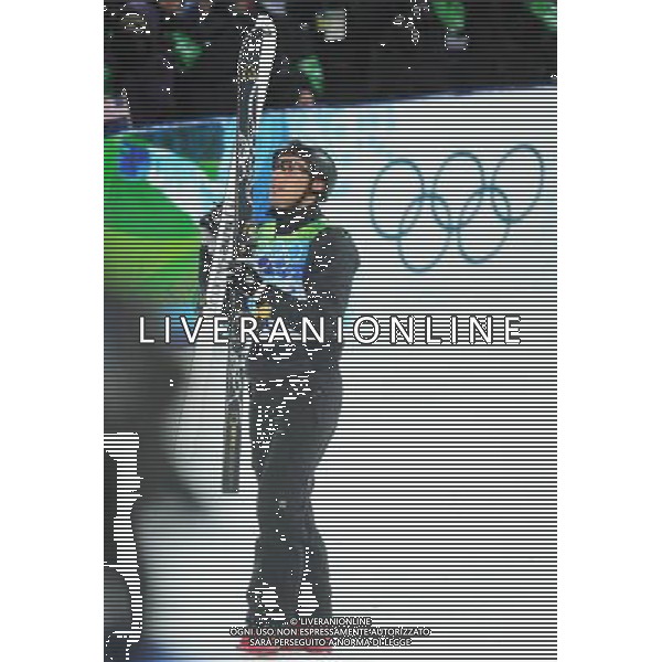 (100225) -- VANCOUVER, Feb. 25, 2010 () -- Alexei Grishin of Belarus reacts after his final jump during the men\'s aerials final of Freestyle Skiing at the 2010 Winter Olympic Games in Cypress Mountain, Canada, Feb. 25, 2010. Alexei Grishin claimed the title of the event with 248.41 points. (/Xu Jiajun) /Agenzia Aldo Liverani Sas - ITALY ONLY - CANADA: 21mi GIOCHI OLIMPICI INVERNALI OLIMPIADI DI VANCOUVER 2010