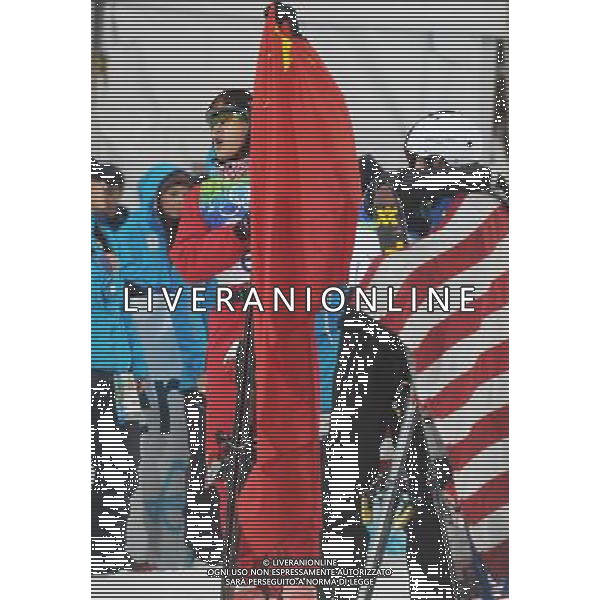 (100225) -- VANCOUVER, Feb. 25, 2010 () -- China\'s Liu Zhongqing (L) celebrates after the men\'s aerials final of Freestyle Skiing at the 2010 Winter Olympic Games in Cypress Mountain, Canada, Feb. 25, 2010. Liu Zhongqing won a bronze medal. (/Xu Jiajun) /Agenzia Aldo Liverani Sas - ITALY ONLY - CANADA: 21mi GIOCHI OLIMPICI INVERNALI OLIMPIADI DI VANCOUVER 2010