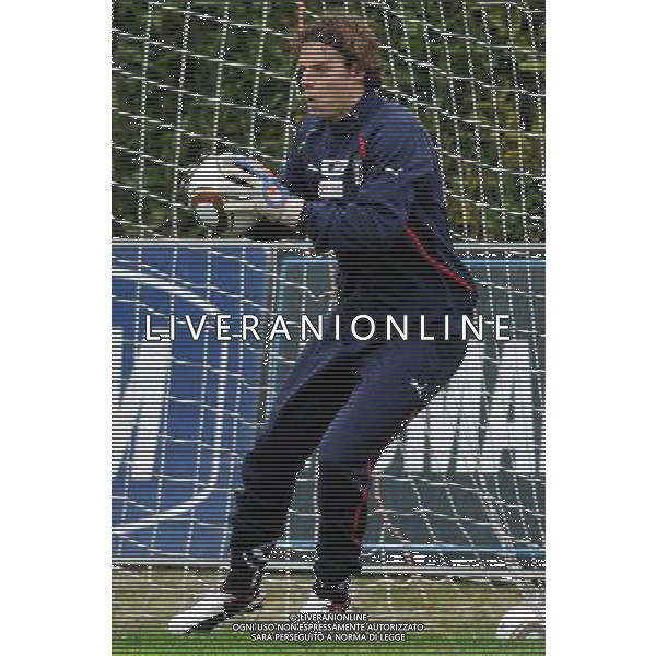 Raduno Nazionale Italiana a Coverciano Coverciano(FI) - 01.03.2010 Allenamento Nella Foto:MARCHETTI /Ph.Vitez-Ag. Aldo Liverani