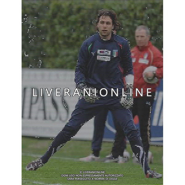 Raduno Nazionale Italiana a Coverciano Coverciano(FI) - 01.03.2010 Allenamento Nella Foto:SIRIGU /Ph.Vitez-Ag. Aldo Liverani