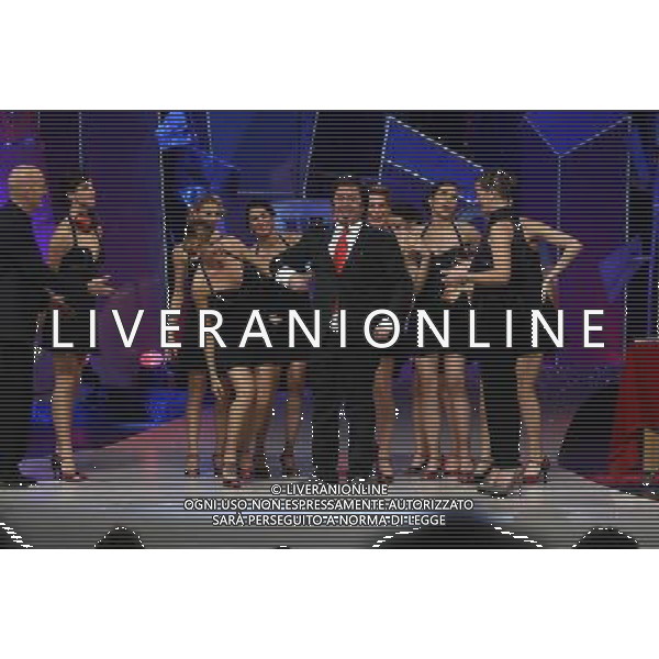 trasmissione tv: \' ZELIG\' Milano - Teatro degli Arcimboldi nella foto: Michele FORESTA ( Mago Forest) - Claudio BISIO - Vanessa INCONTRADA © Antonio Sorano - Ag. Aldo Liverani sas 