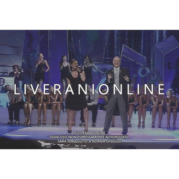 trasmissione tv: \' ZELIG\' Milano - Teatro degli Arcimboldi nella foto: Vanessa INCONTRADA - Claudio BISIO © Antonio Sorano - Ag. Aldo Liverani sas 