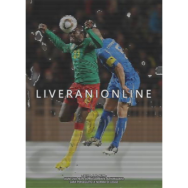 Amichevole Montecarlo - 03.03.2010 Italia-Camerun Nella Foto:KOUEMAHA-CANNAVARO /Ph.Vitez-Ag. Aldo Liverani