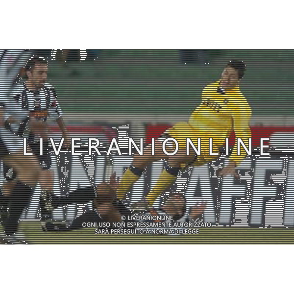 Udinese-Inter Coppa Italia Tim Cup 13/01/2004 nella foto julio Cruz e Kroldrup* foto raccamari/Agenzia Aldo liverani