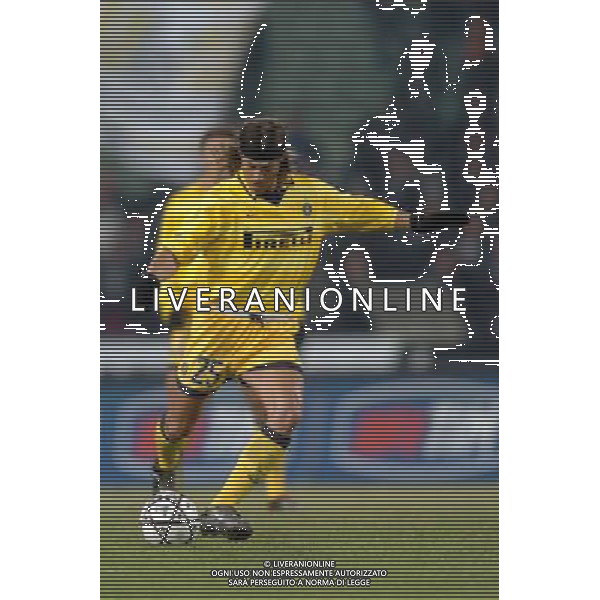 UDINESE-INTER 13/01/04 COPPA ITALIA TIM CUP NELLA FOTO : MATIAS ALMEYDA* FOTO : RACAMARI / AG: ALDO LIVERANI