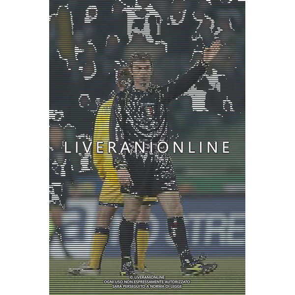 UDINESE-INTER 13/01/04 COPPA ITALIA TIM CUP NELLA FOTO : ARBITRO FARINA STEFANO* FOTO : RACAMARI / AG: ALDO LIVERANI