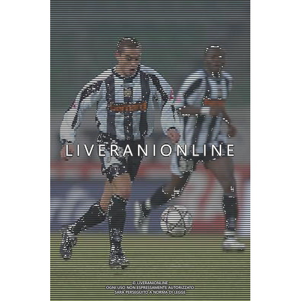 UDINESE-INTER 13/01/04 COPPA ITALIA TIM CUP NELLA FOTO : GUTIERREZ JULIO RICARDO* FOTO : RACAMARI / AG: ALDO LIVERANI