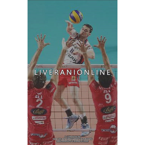 03-03-2010 Kedzierzyn-Kozle ( Polonia) PALLAVOLO MASCHILE - FINAL FOUR DI COPPA CEV ZAKSA Kedzierzyn-Kozle vs CoprAtlantide Piacenza 3-1 nella foto: Michal Ruciak © Tomasz Wantula / EDYTOR.net / Newspix.pl - Ag. Aldo Liverani sas ITALY ONLY *** Local Caption *** 