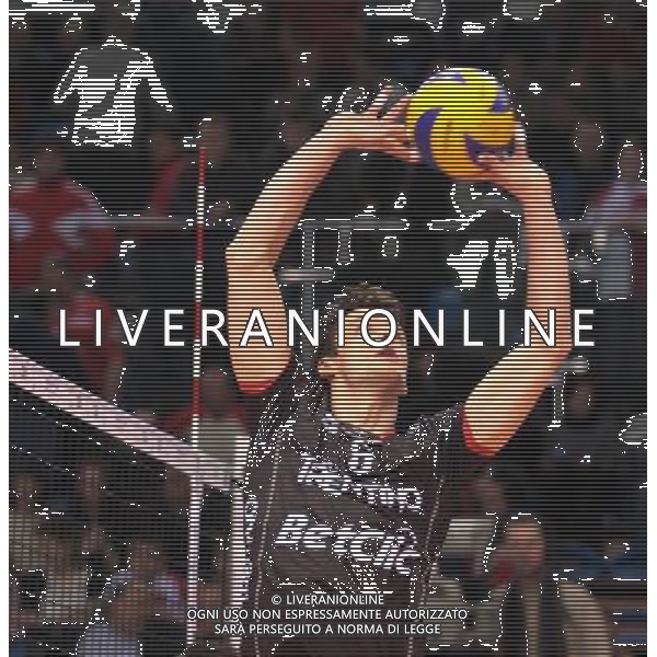 09.03.2010. Rzeszow ( Polonia) partita di Champions League 2009/2010 uomini di pallavolo ( volley): Asseco Resovia Rzeszow-Itas Diatec Trentino nella foto: LUKASZ ZYGADLO © MARIUSZ KRUPA/ NEWSPIX.PL - Ag. Aldo Liverani sas ITALY ONLY 