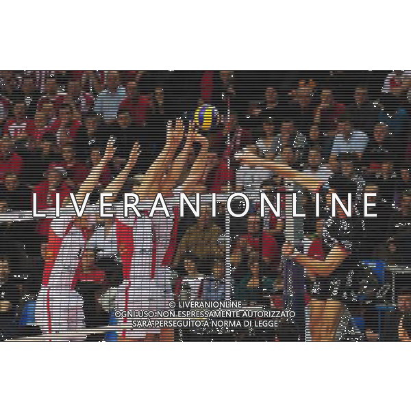 09.03.2010. Rzeszow ( Polonia) partita di Champions League 2009/2010 uomini di pallavolo ( volley): Asseco Resovia Rzeszow-Itas Diatec Trentino nella foto: © Bartosz Frydrych/ ABF/NEWSPIX.PL - Ag. Aldo Liverani sas ITALY ONLY 