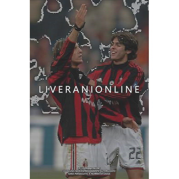 Milan-Inter Coppa Italia Tim Cup 14/01/2004 nella foto abbracci esultanza dopo il gol di massimo ambrosini con kaka* Agenzia Aldo liverani