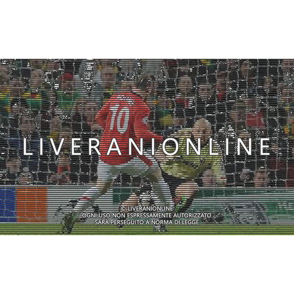 Champions League 2009/2010 Ottavi di Finale Ritorno Manchester - 10.03.2010 Manchester United-Milan Nella Foto:IL SECONDO GOL DI WAYNE ROONEY DEL 2-0 /Ph.Vitez-Ag. Aldo Liverani