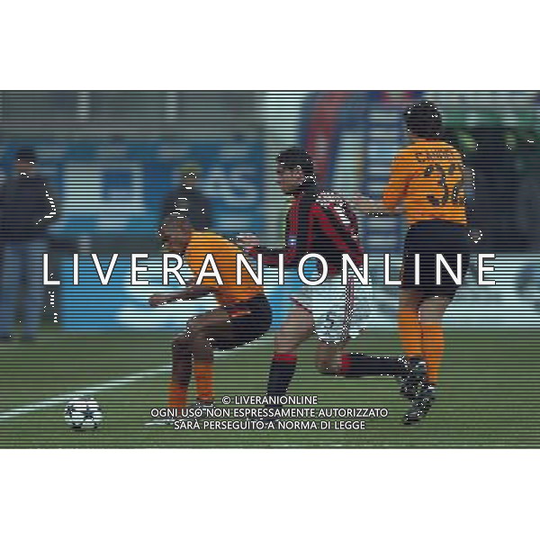 Milan-Inter Coppa Italia Tim Cup 14/01/2004 nella foto lima redondo e candela vincent* Agenzia Aldo liverani