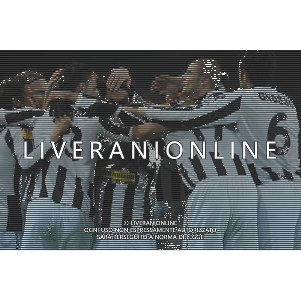 Juventus - Fulham 11-03-2010 Ottavi di andata Europa League 2009/2010 Nella foto: abbracci esultanza dopo il gol di nicola legrottaglie del 1-0 ©Alessandro Falzone/Agenzia Aldo Liverani Sas 