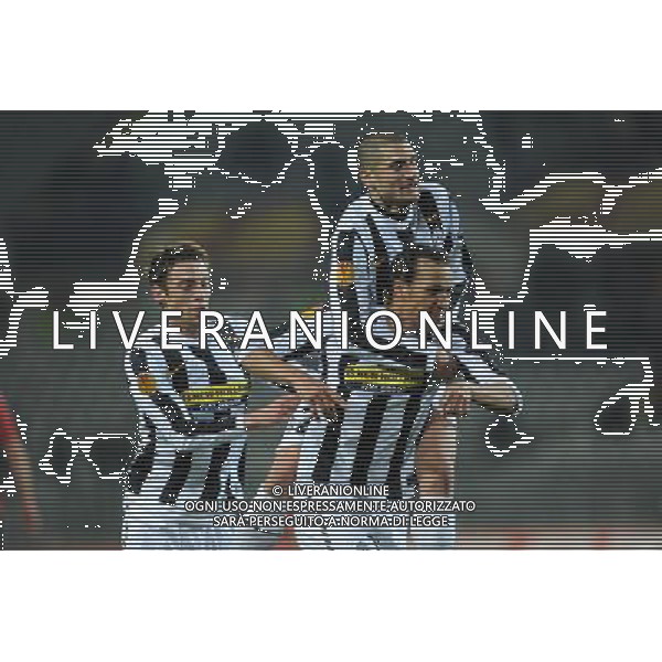 Juventus - Fulham 11-03-2010 Ottavi di andata Europa League 2009/2010 Nella foto: esultanza dopo il gol di jonathan zebina del 2-0 ©Alessandro Falzone/Agenzia Aldo Liverani Sas 