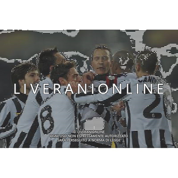 Juventus - Fulham 11-03-2010 Ottavi di andata Europa League 2009/2010 Nella foto: esultanza dopo il gol di jonathan zebina del 2-0 ©Alessandro Falzone/Agenzia Aldo Liverani Sas 