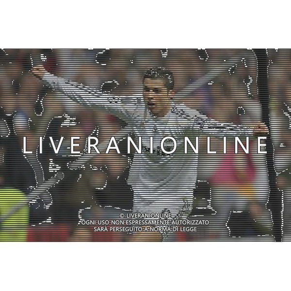 MADRID (10/03/2010).- Champions League Match Real Madrid vs Lyon. Cristiano Ronaldo goal. Photo: Cesar Cebolla / ALFAQUI - Ag. Aldo Liverani sas ITALY ONLY REAL MADRID vs OLYMPIQUE LYON - OTTAVI DI RITORNO CHAMPIONS LEAGUE