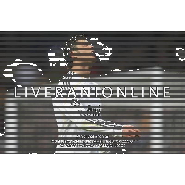 MADRID (10/03/2010).- Champions League match Real Madrid vs Olympique Lyon. Critiano Ronaldo. Photo: Cesar Cebolla / ALFAQUI - Ag. Aldo Liverani sas ITALY ONLY REAL MADRID vs OLYMPIQUE LYON - OTTAVI DI RITORNO CHAMPIONS LEAGUE