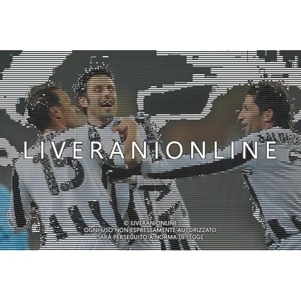 11-03-2009 Torino Sport-Calcio Juventus Fulham Europa League 2009/2010 Nella foto: l\'Esultanza dopo il gol di Jonathan Zebina ©falzone/ALDO LIVERANI 