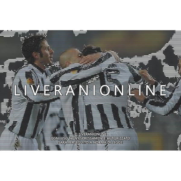 11-03-2009 Torino Sport-Calcio Juventus Fulham Europa League 2009/2010 Nella foto: l\'Esultanza dopo il gol di Jonathan Zebina ©falzone/ALDO LIVERANI 