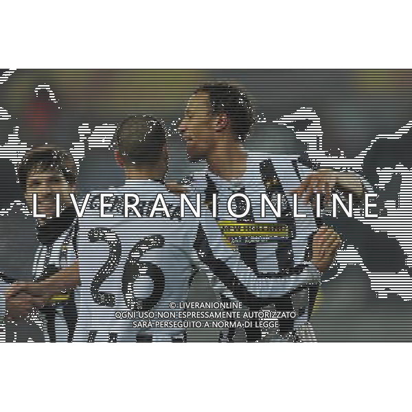 11-03-2009 Torino Sport-Calcio Juventus Fulham Europa League 2009/2010 Nella foto: l\'Esultanza dopo il gol di Jonathan Zebina ©falzone/ALDO LIVERANI 