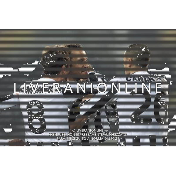 11-03-2009 Torino Sport-Calcio Juventus Fulham Europa League 2009/2010 Nella foto: l\'Esultanza dopo il gol di Jonathan Zebina ©falzone/ALDO LIVERANI 