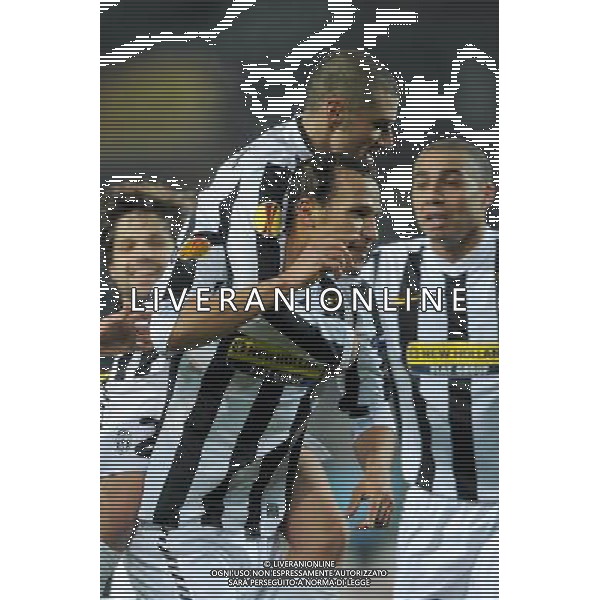 11-03-2009 Torino Sport-Calcio Juventus Fulham Europa League 2009/2010 Nella foto: l\'Esultanza dopo il gol di Jonathan Zebina ©falzone/ALDO LIVERANI 