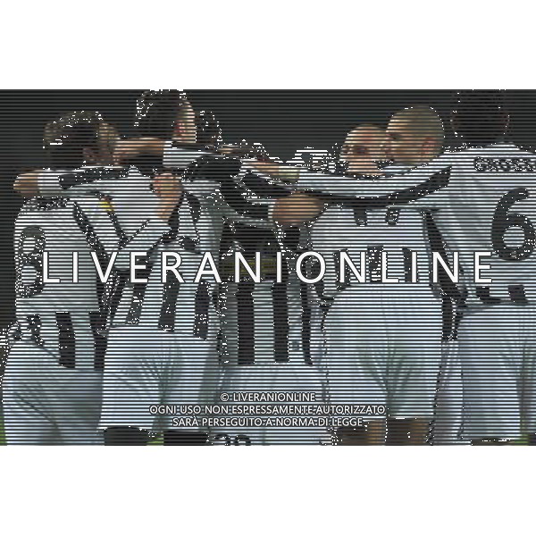11-03-2009 Torino Sport-Calcio Juventus Fulham Europa League 2009/2010 Nella foto: l\'esultanza di Nicola Legrottaglie dopo il gol ©falzone/ALDO LIVERANI 