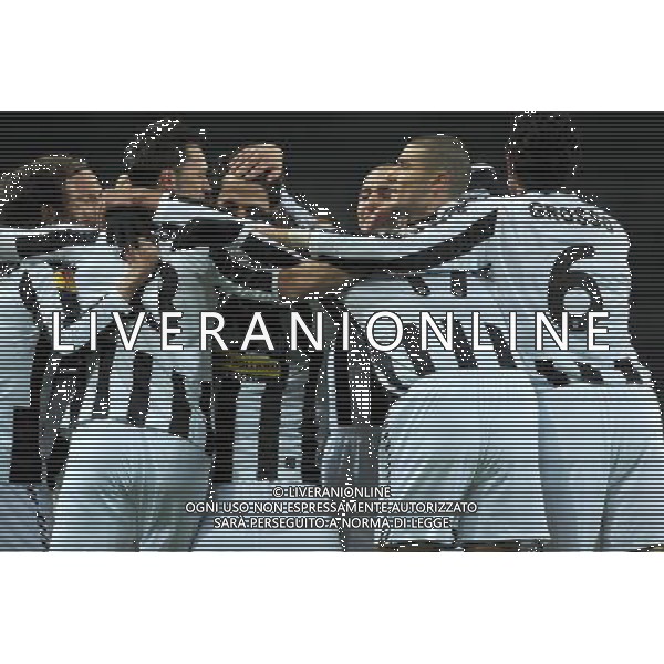 11-03-2009 Torino Sport-Calcio Juventus Fulham Europa League 2009/2010 Nella foto: l\'esultanza di Nicola Legrottaglie dopo il gol ©falzone/ALDO LIVERANI 