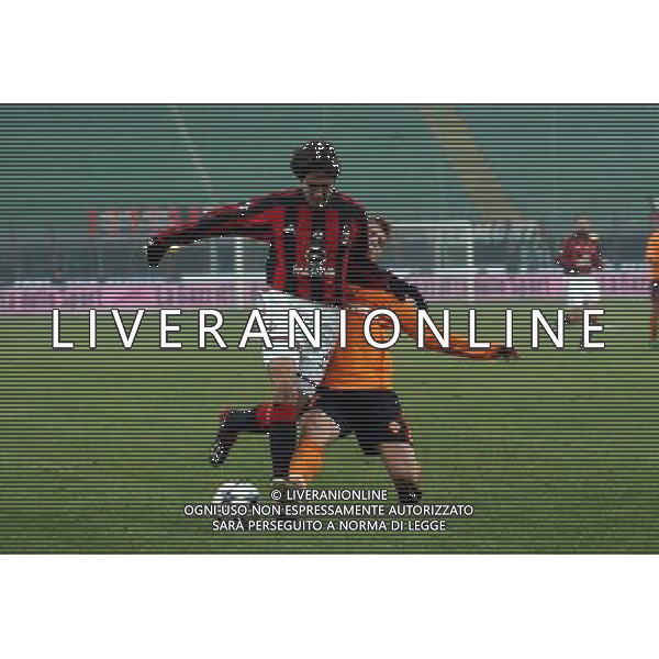 Milano 14/01/2004 coppa italia TIM CUP 2003/04 milan-roma 2:1 nella foto kaka e de rossi ph marco luzzani/ag aldo liverani s.a.s.