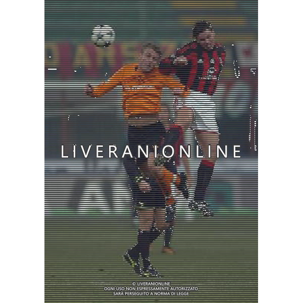 Milano 14/01/2004 coppa italia TIM CUP 2003/04 milan-roma 2:1 nella foto redondo e de rossi ph marco luzzani/ag aldo liverani s.a.s.