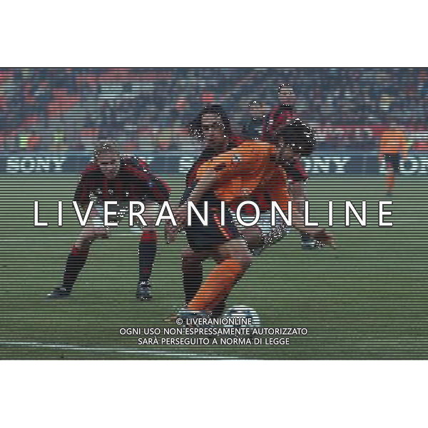 Milano 14/01/2004 coppa italia TIM CUP 2003/04 milan-roma 2:1 nella foto tommasi e nesta ph marco luzzani/ag aldo liverani s.a.s.