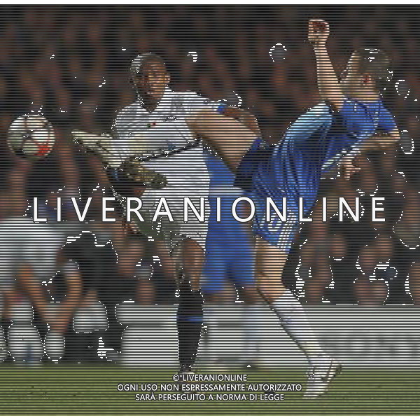 Champions League 2009/2010 Ottavi di Finale Ritorno Londra - 16.03.2010 Chelsea-Inter Nella Foto:SAMUEL ETO\'O-JOE COLE /Ph.Vitez-Ag. Aldo Liverani