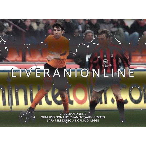 MILANO 14/01/04 COPPA ITALIA TIM 2003/04 MILAN-LAZIO nella foto candela vincent con simic dario* ph gigi arcaini/ag.aldo liverani