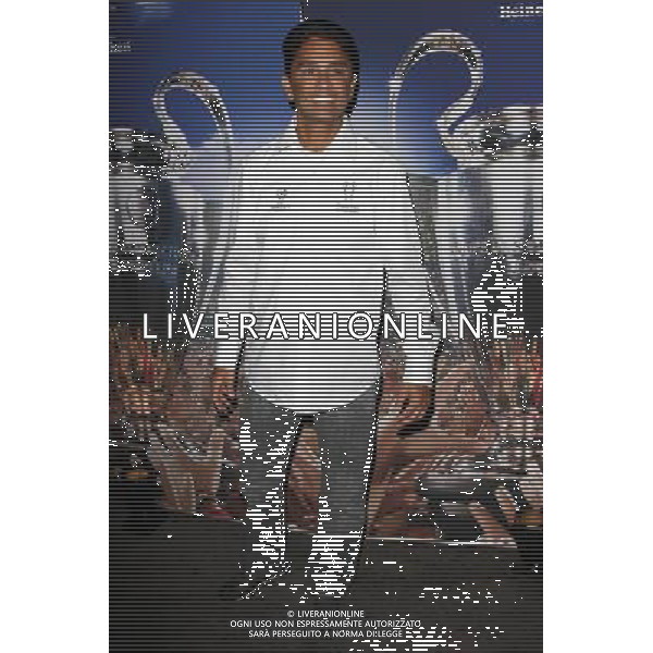 16 March 2010 - Hollywood, California - JosŽ Roberto Gama de Oliveira ÔBebetoÕ. Heineken is Importing The Revered UEFA Champions League Soccer Trophy to America held At Les Deux. Photo Credit: Kevan Brooks/AdMedia /Agenzia Aldo Liverani Sas - ITALY ONLY - TOUR DEL TROFEO DELLA COPPA CAMPIONI
