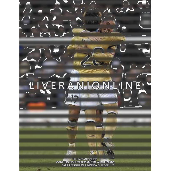 UEFA Europa League 2009/2010 Ottavi di Finale Ritorno Londra - 18.03.2010 Fulham-Juventus Nella Foto ESULTANZA DOPO IL GOL DI DAVID TREZEGUET DEL 0-1 CON DIEGO /Ph.Vitez-Ag. Aldo Liverani