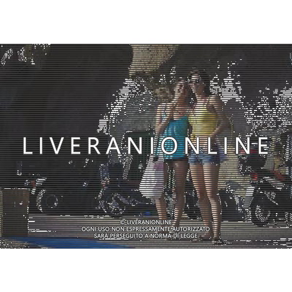 FILM\'Sul mare\' 2010 NELLA FOTO Roberta Stellato, Adriana Marega AG ALDO LIVERANI