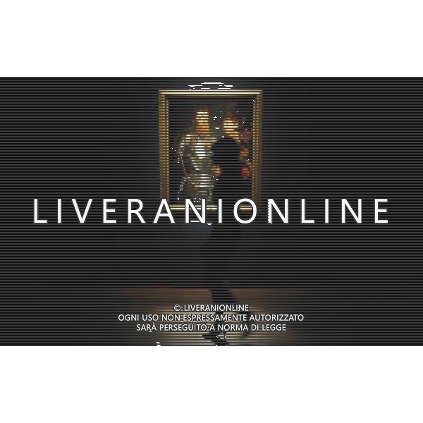 La famiglia della principessa Diana metterˆ all\'asta un dipinto del maestro fiammingo Peter Paul Rubens in una vendita di oggetti dal valore complessivo di 30 milioni di dollari, \'Un comandante armato alla battaglia\' di Rubens fu dipinto nel 1613 o 1614 e si prevede possa raggiungere gli otto-dodici milioni di sterline. L\'uomo barbuto che guarda dritto verso lo spettatore  stato identificato da alcuni esperti come l\'Imperatore Carlo V © Steve Maisey - Photoshot - Ag. Aldo Liverani sas ITALY ONLY